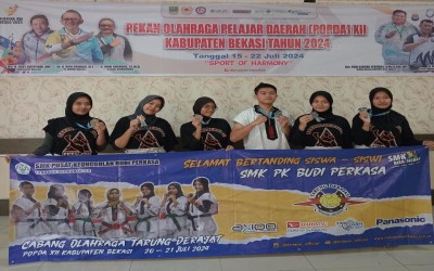 Siswa SMK PK Budi Perkasa Mengukir Prestasi Dalam Kejuaraan Tarung Derajat POPDA Kab. Bekasi